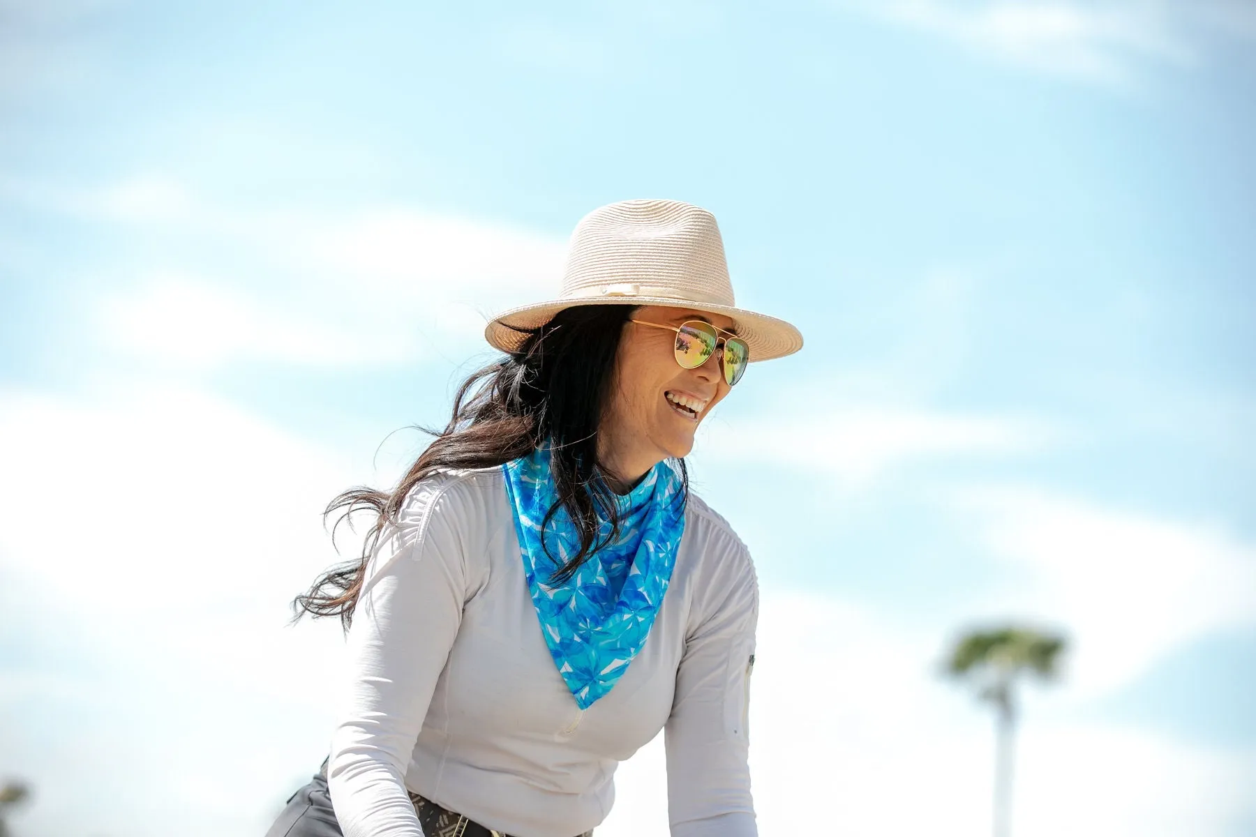 Blue   White Flowers Magnetic Bandana