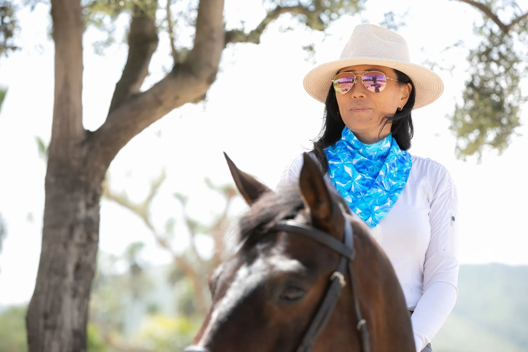 Blue   White Flowers Magnetic Bandana