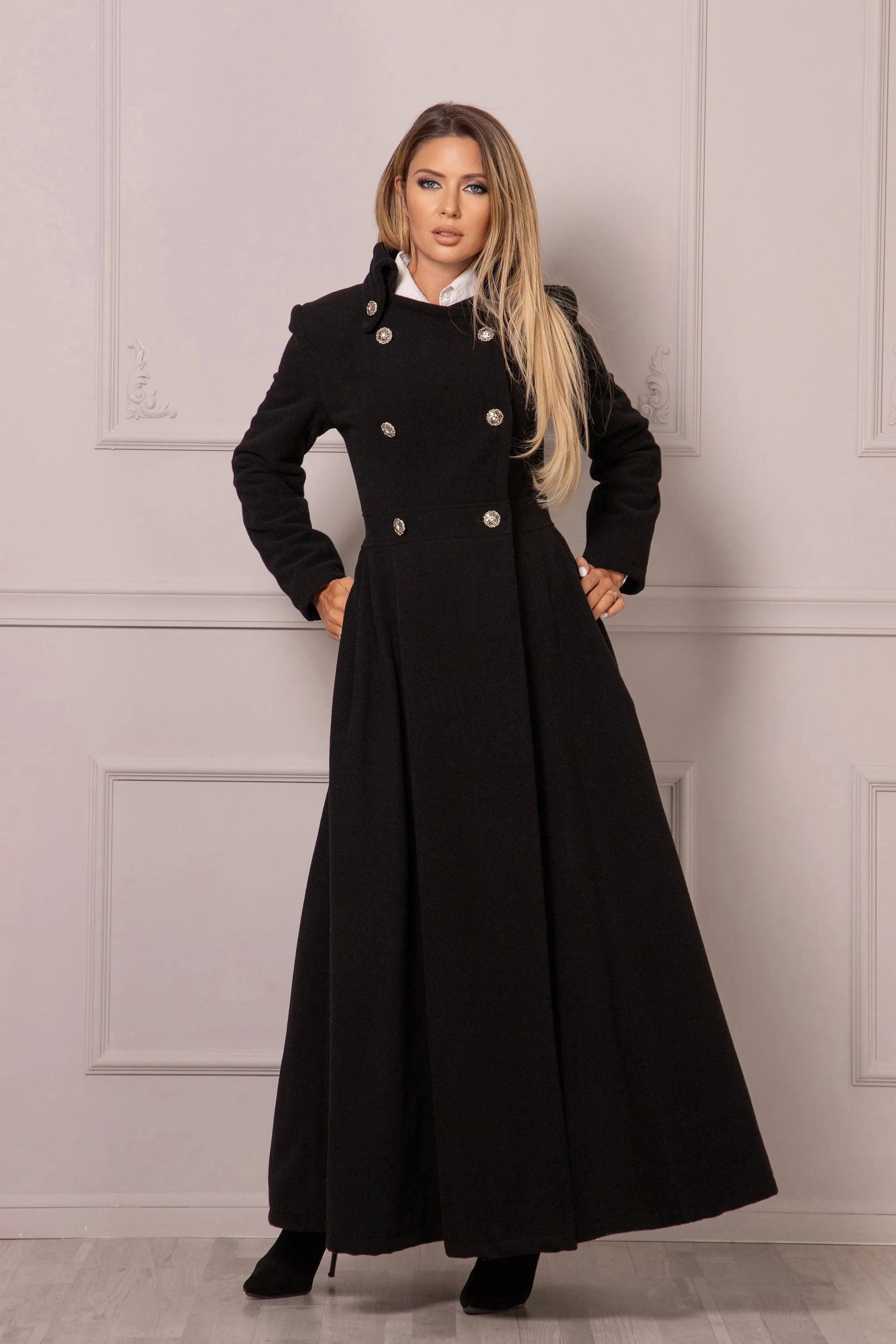 Double-Breasted Women's Coat