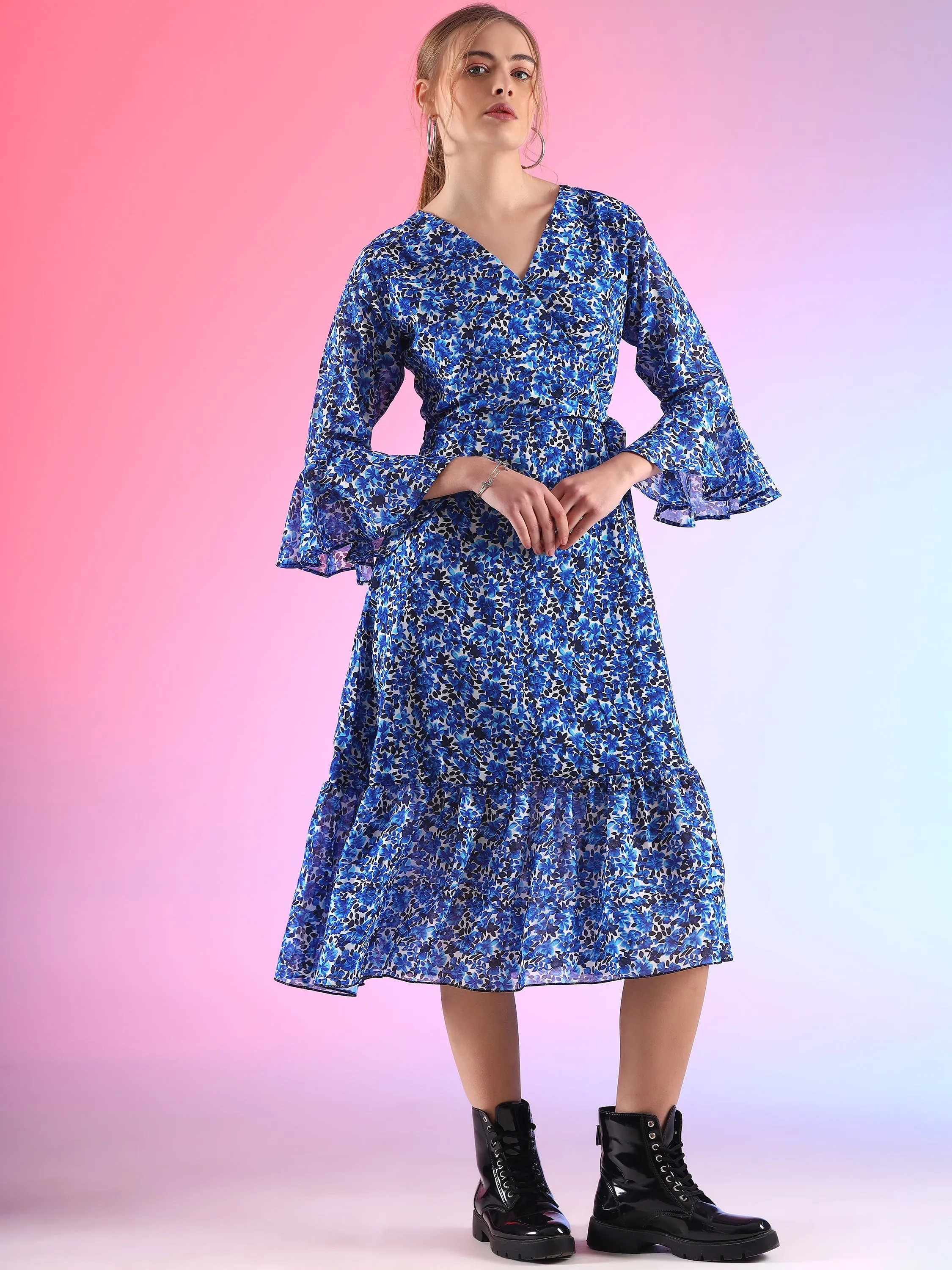 Elegant V-Neck Printed  A-line Midi Dress