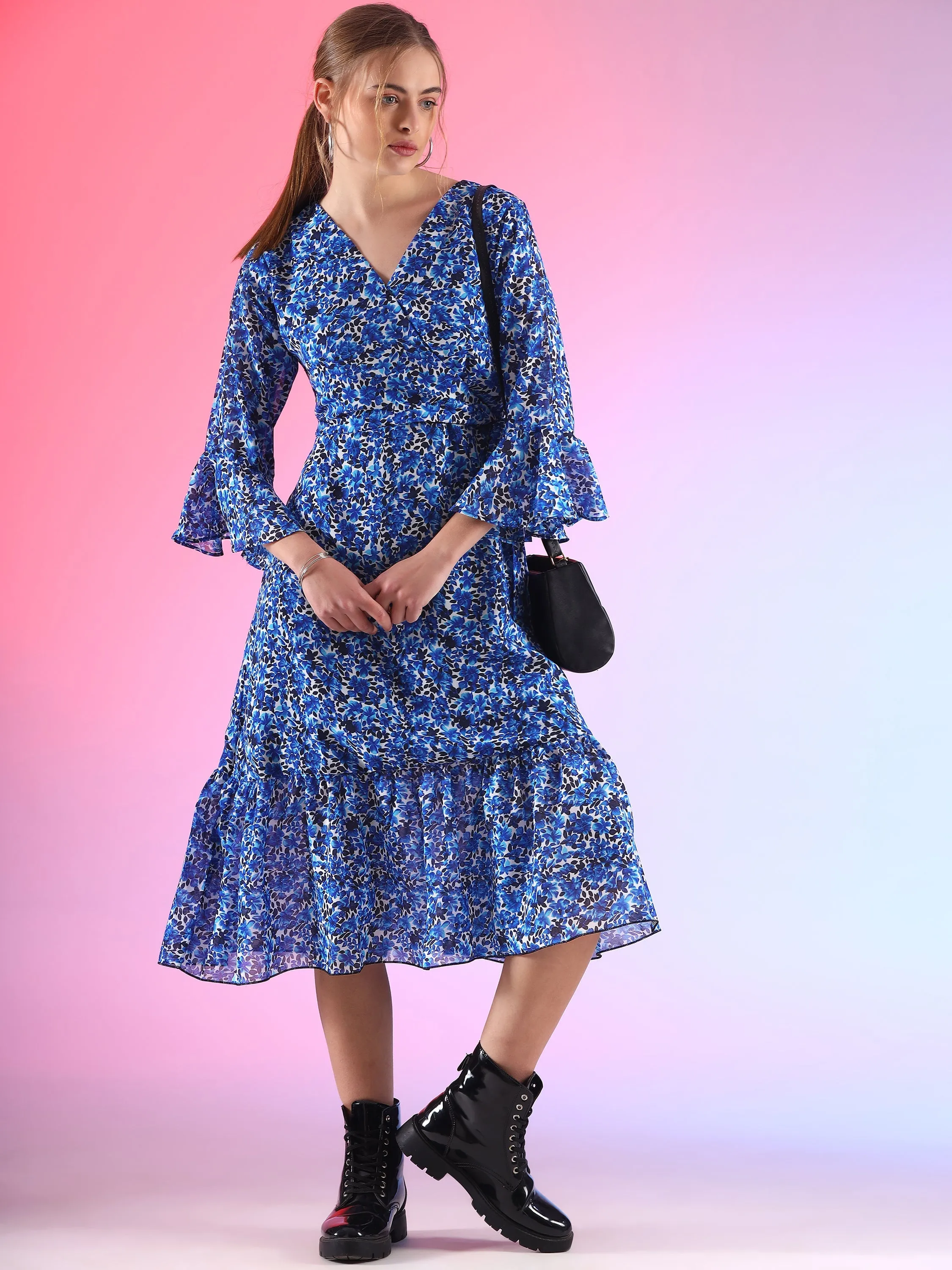 Elegant V-Neck Printed  A-line Midi Dress