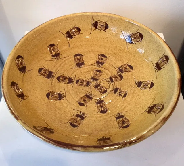 Extra Large Bee Bowl