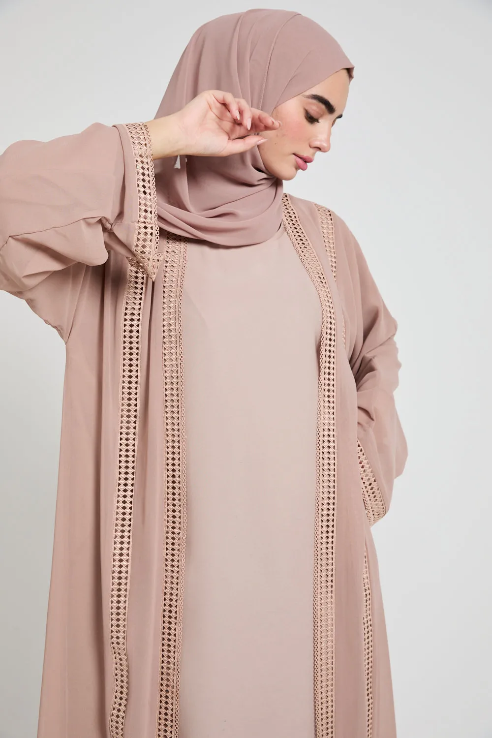 Four Piece Chiffon Open Abaya Set with Lace Detailing - Rose Dust