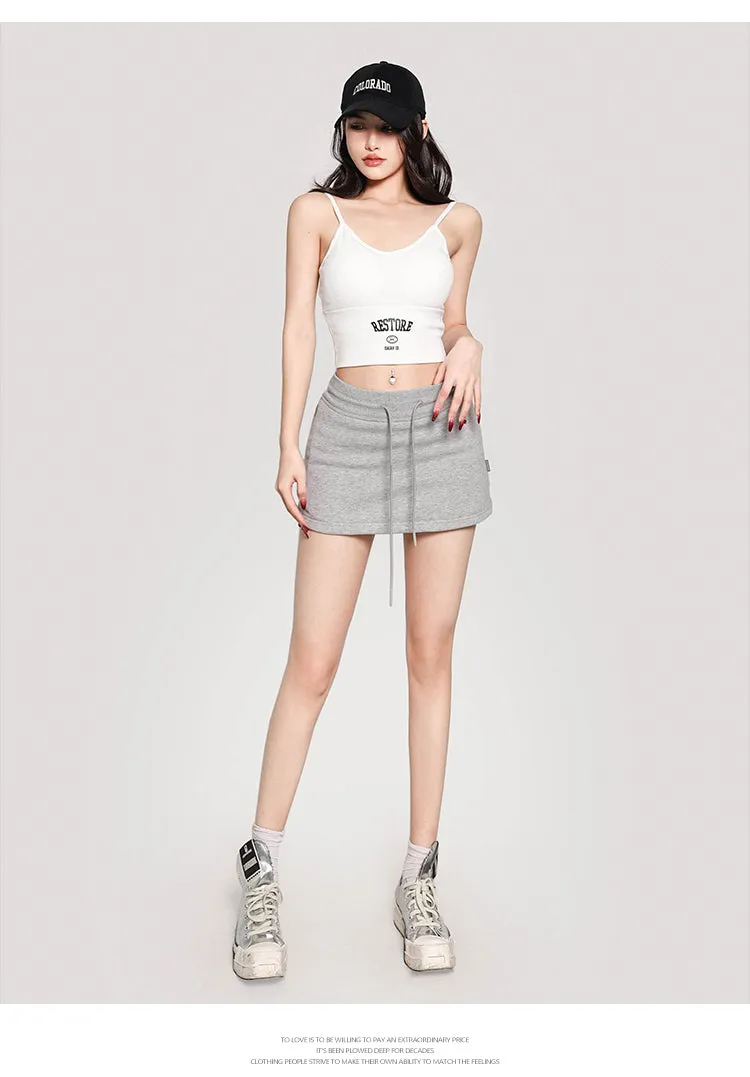 RESTORE Solid Color Sporty Spaghetti Strap Slim Cropped Top