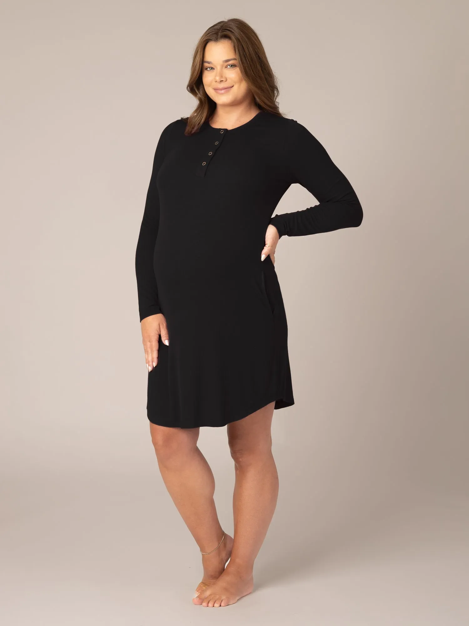 Riley Ribbed Bamboo Maternity & Nursing Nightgown | Black