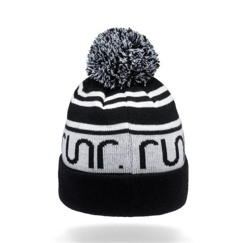 Runr Nordic Bobble Hat - Black & White