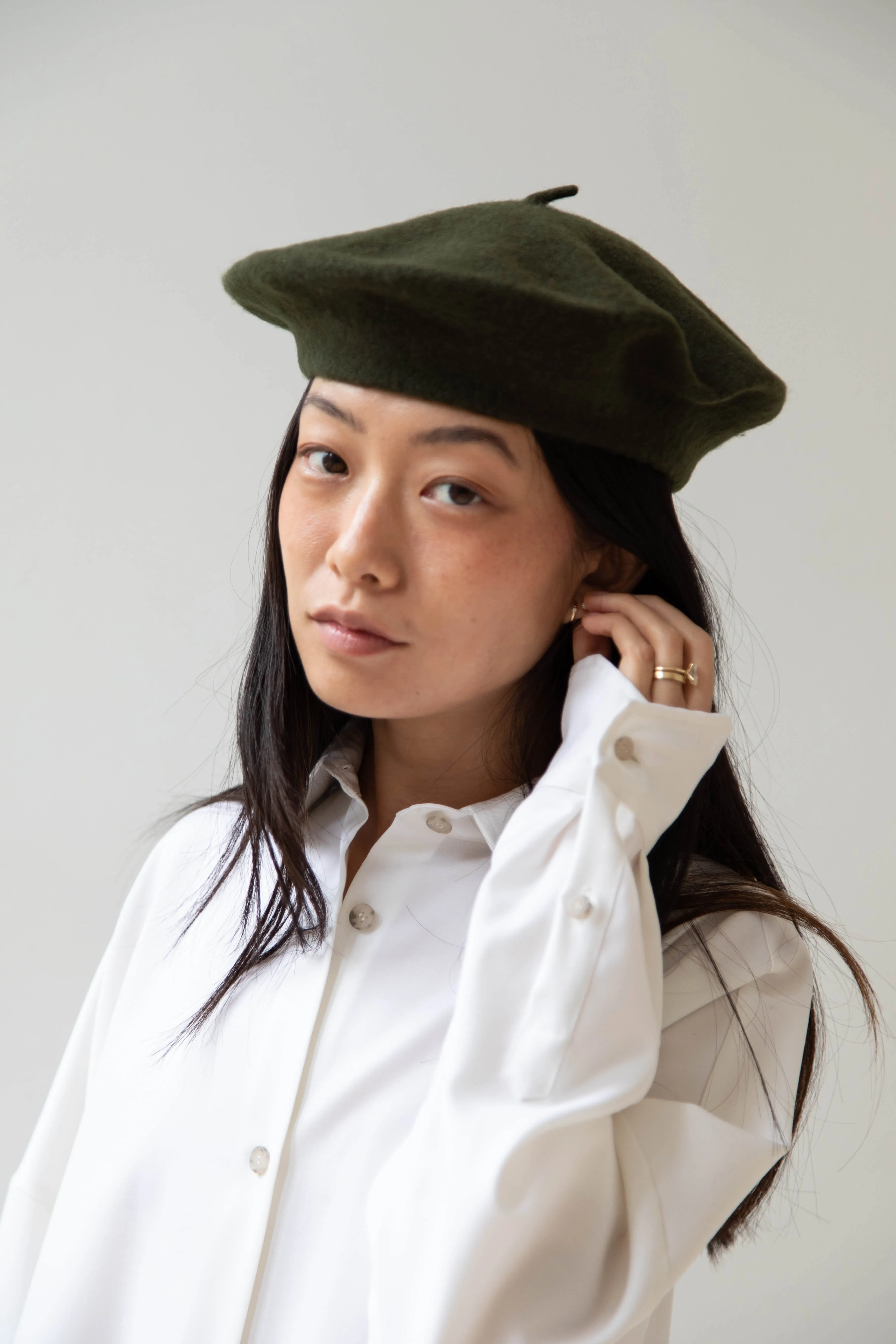 Signa 1925 | Felted Knit Beret in Olive