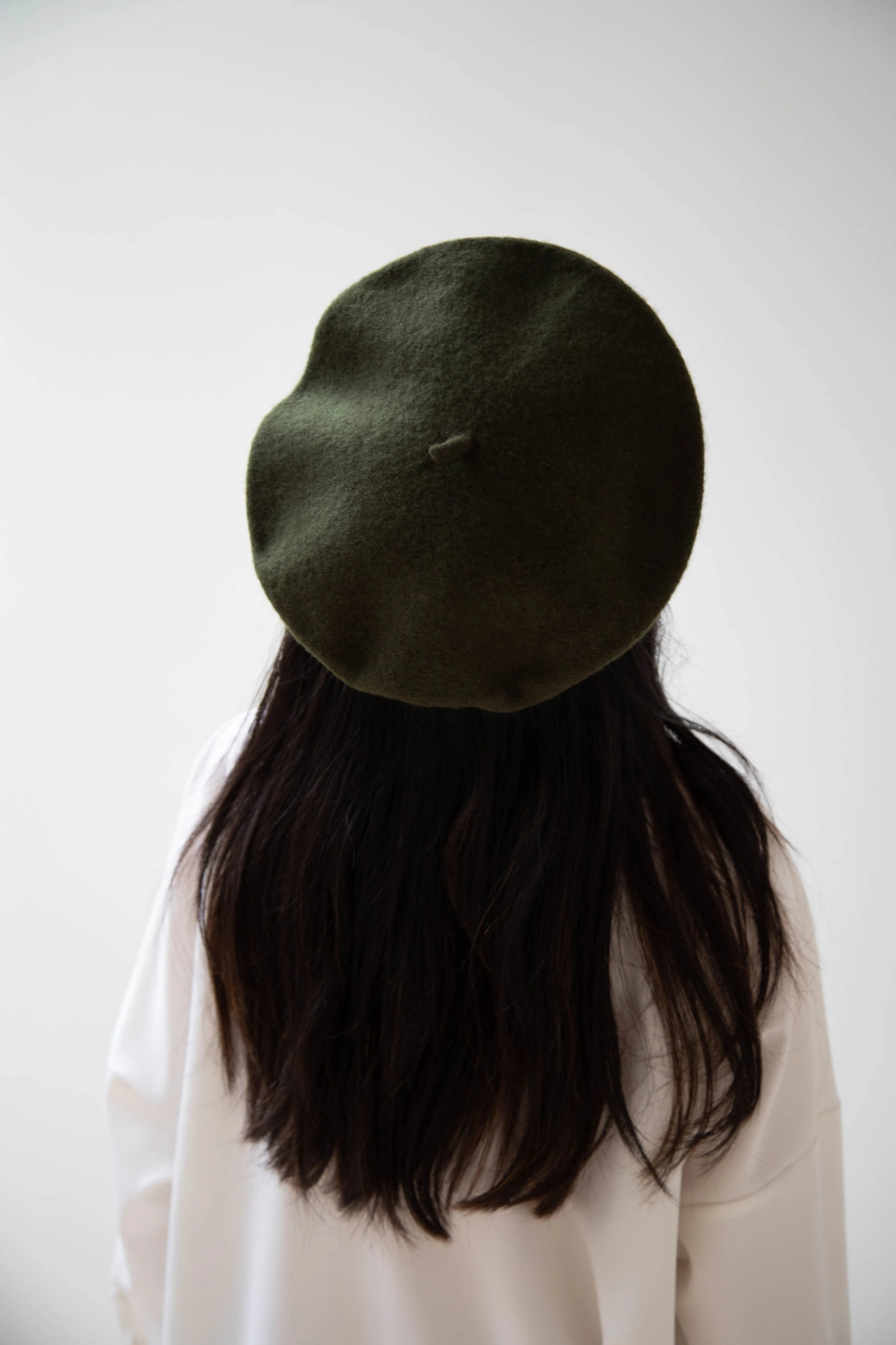 Signa 1925 | Felted Knit Beret in Olive