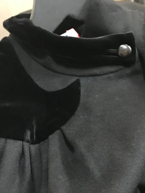 Valentino Size 6 Black Wool Velvet 1/2 Moon Opera Coat Vintage - 2217-14-6819