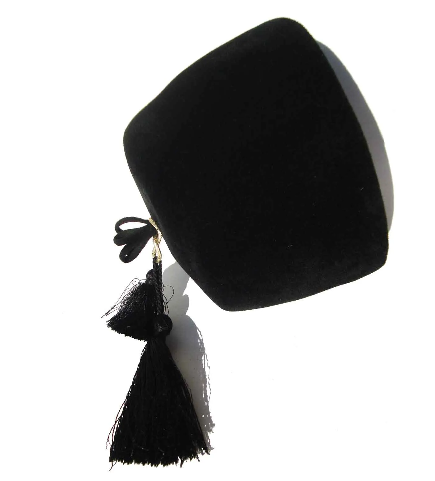 Vintage 60s Luxuria Fez Black Velour Hat & Tassels – Saks Fifth Avenue